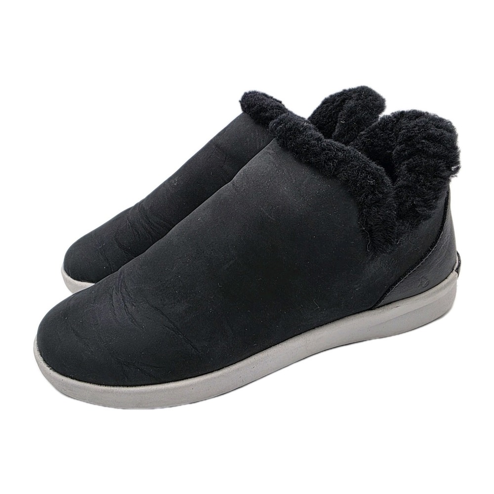 Olukai Women's Malua Hulu Boots Black Size 6.5 Shearling Lined Nubuck Leather